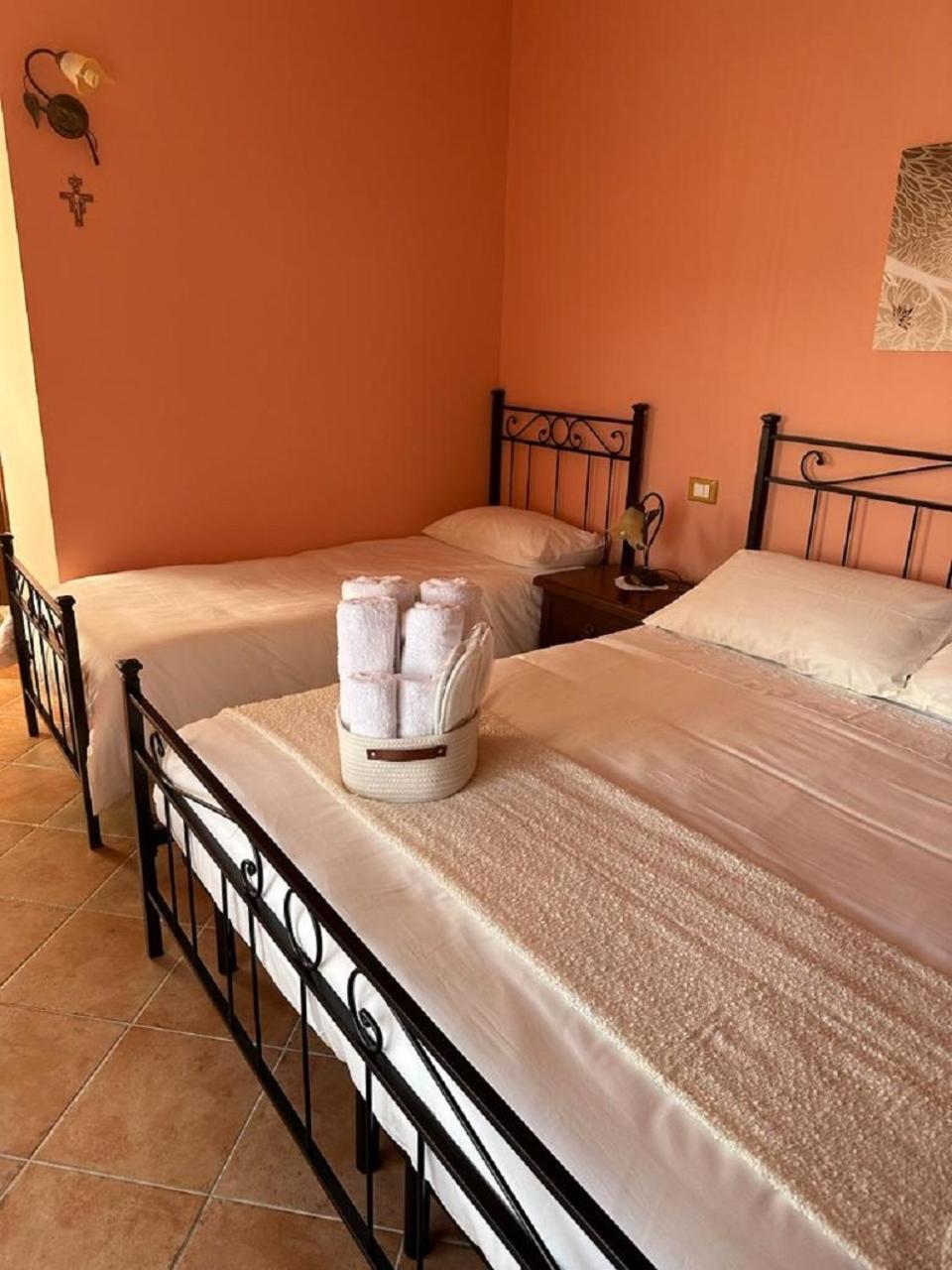 B&B Il Girasole Castel Di Sangro Esterno foto