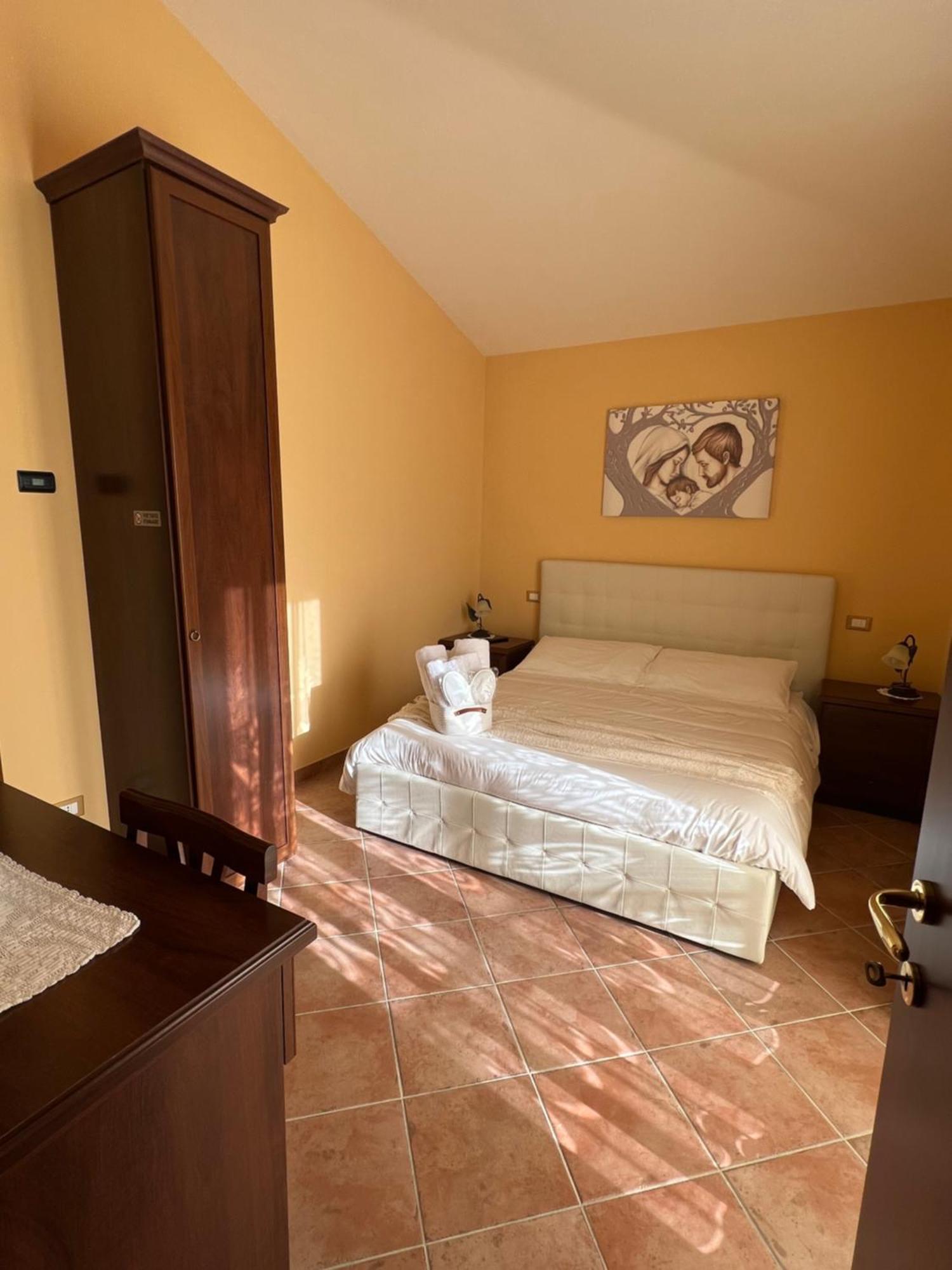 B&B Il Girasole Castel Di Sangro Esterno foto